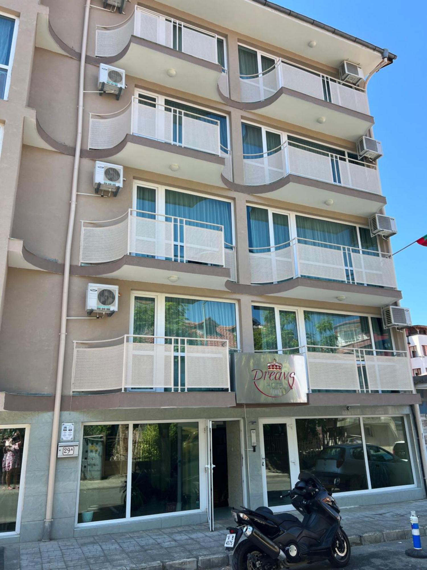 Dreams Family Hotel Nessebar Eksteriør billede